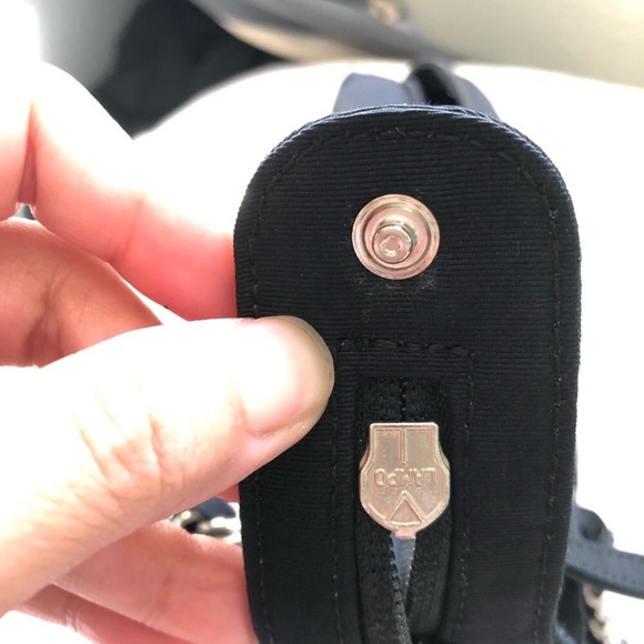 Rare Alert π¨ Vintage CHANEL Cambon Line Mini black nylon and patent leather - Picture 12 of 16